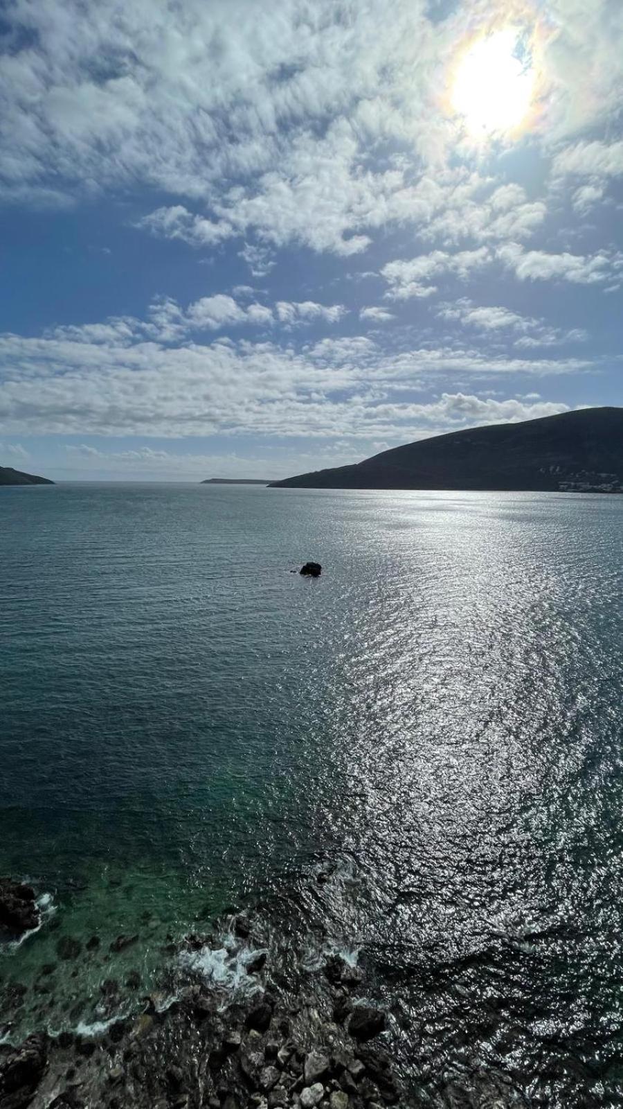 Aparthotel Family House With Pool & Sea View Bijela Esterno foto