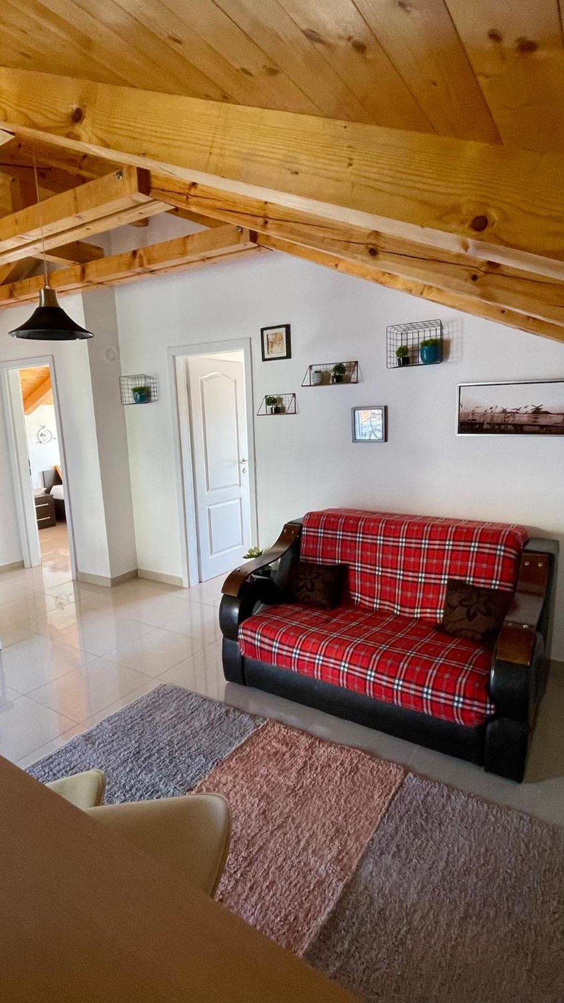 Aparthotel Family House With Pool & Sea View Bijela Esterno foto